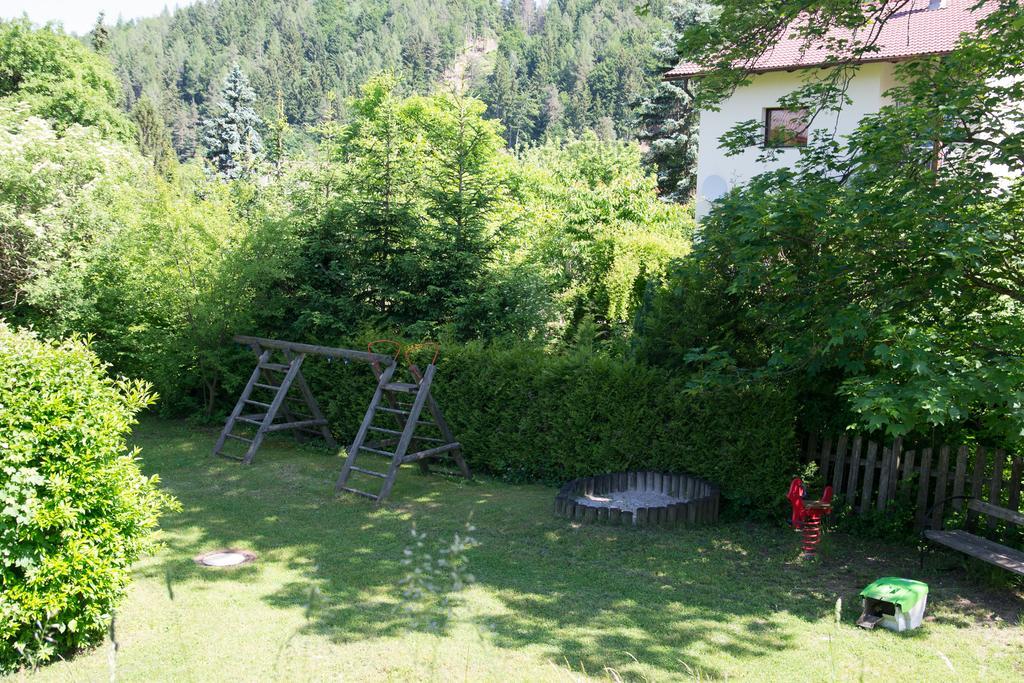Apartments Wrolich Latschach ober dem Faakersee Luaran gambar